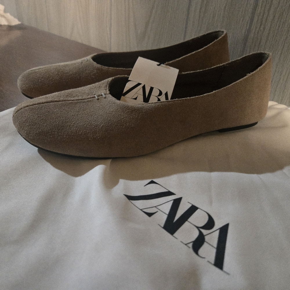 Zara Brown Suede Loafers